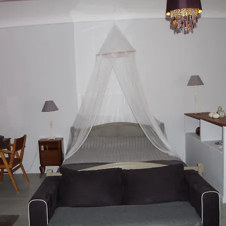 Casa de hóspedes Maison Anila